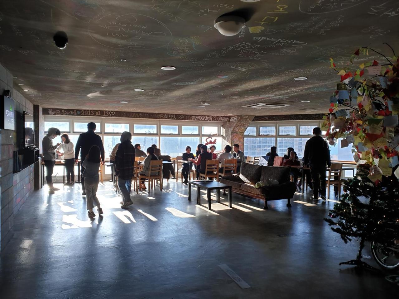 Busan Popcorn Hostel Zewnętrze zdjęcie