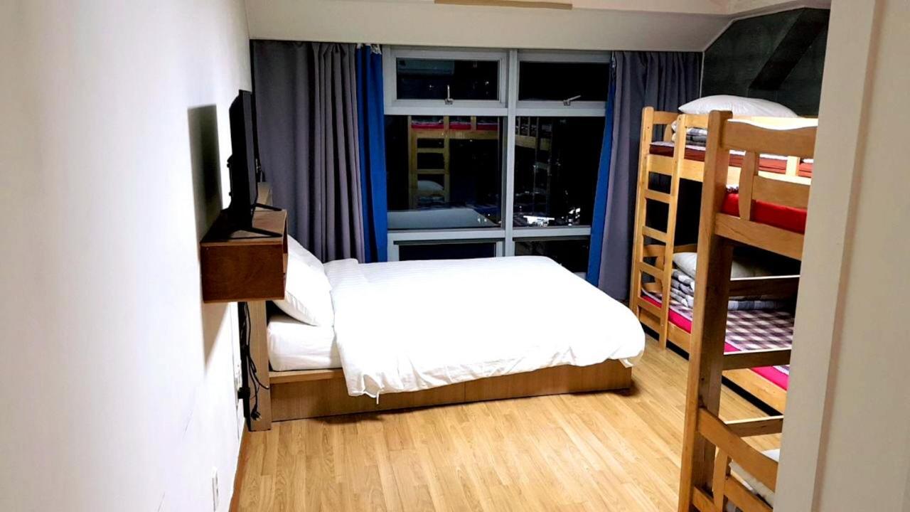 Busan Popcorn Hostel Zewnętrze zdjęcie